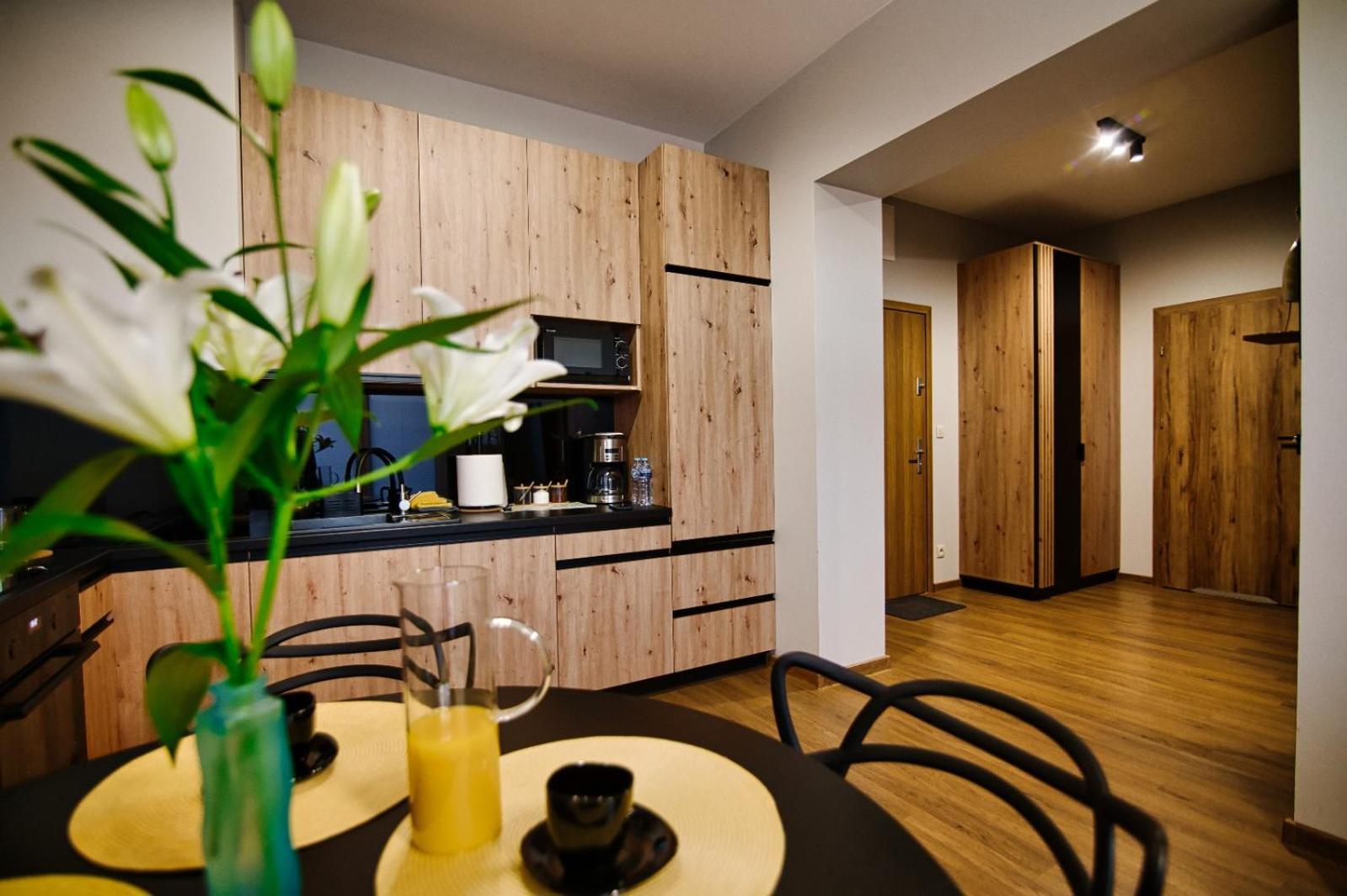 Apartament No82 Yellow Holiday Home Zator Eksteriør billede