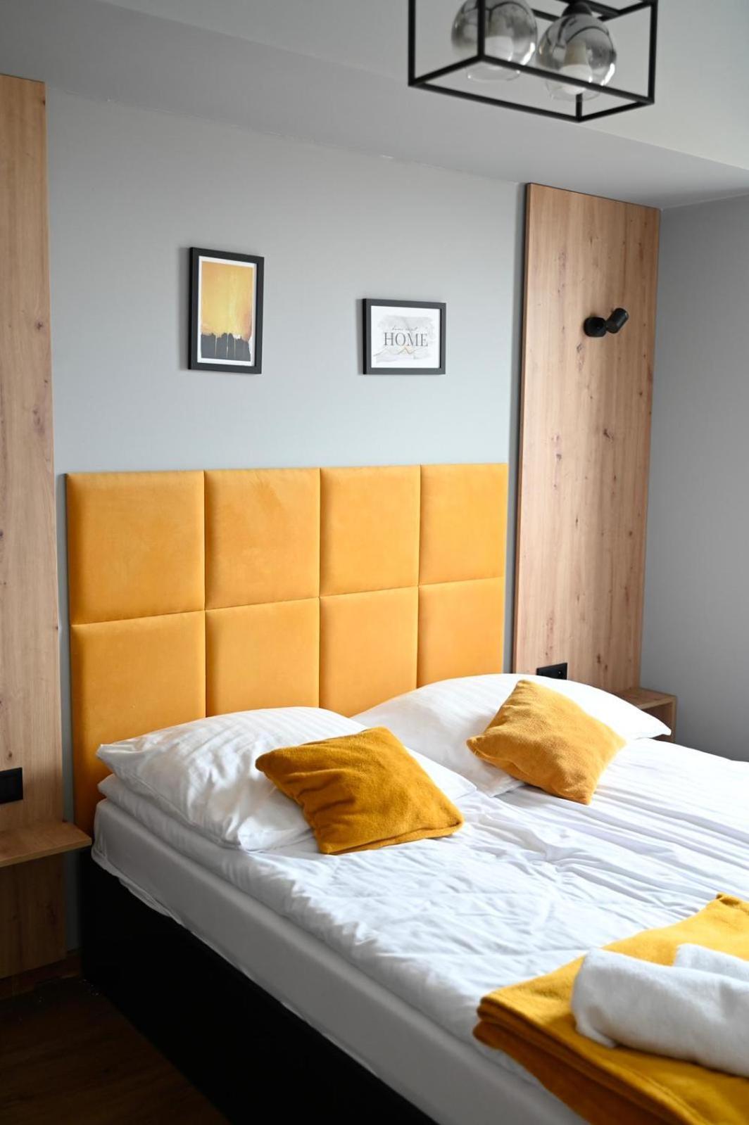 Apartament No82 Yellow Holiday Home Zator Eksteriør billede